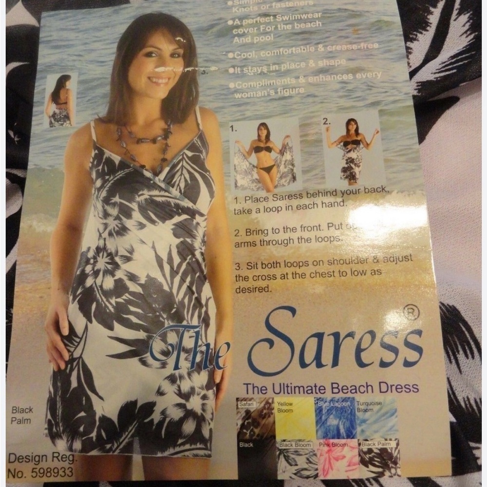 The Saress Black & White Palm Beach Dress Cover-Up